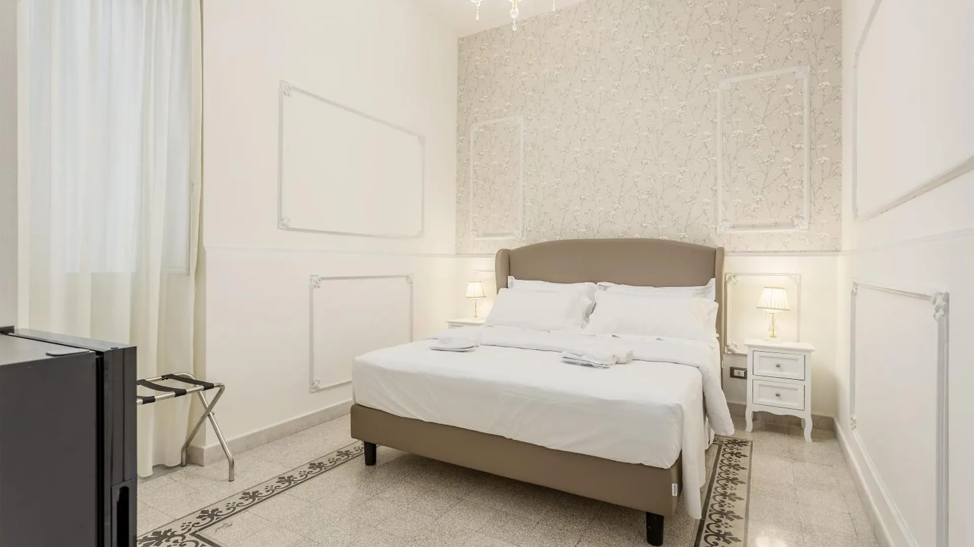 Aragona House Palermo Bed & Breakfast 0*,  Italy