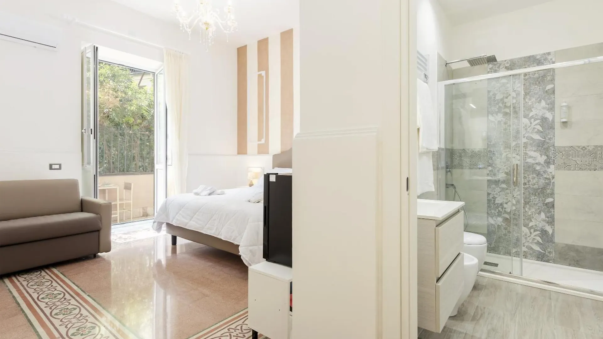 Aragona House Palermo Bed & Breakfast 0*,  Italy